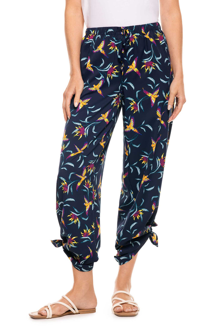 Color_Navy Birds of Paradise