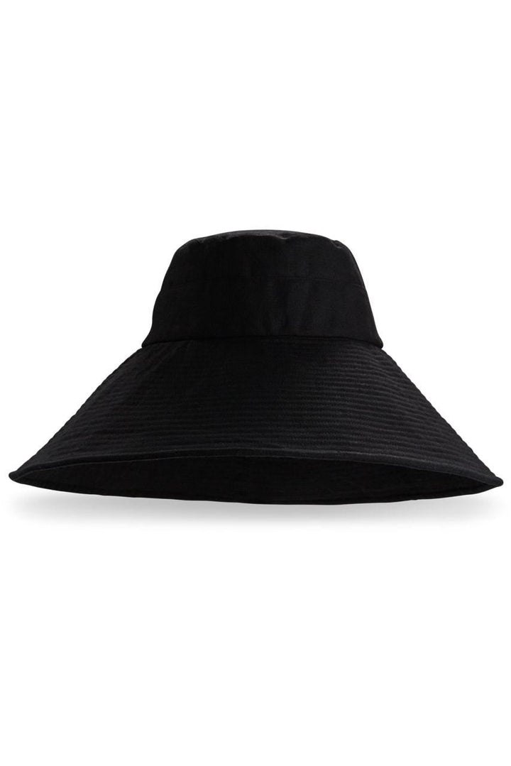 Color_Black