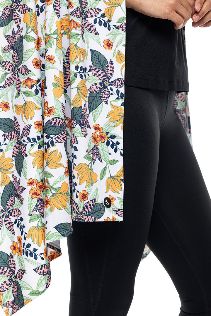Color_Apricot Crush Floral Paradise