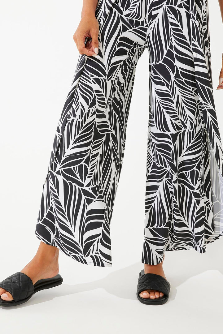Color_Black/White Coconut Palm