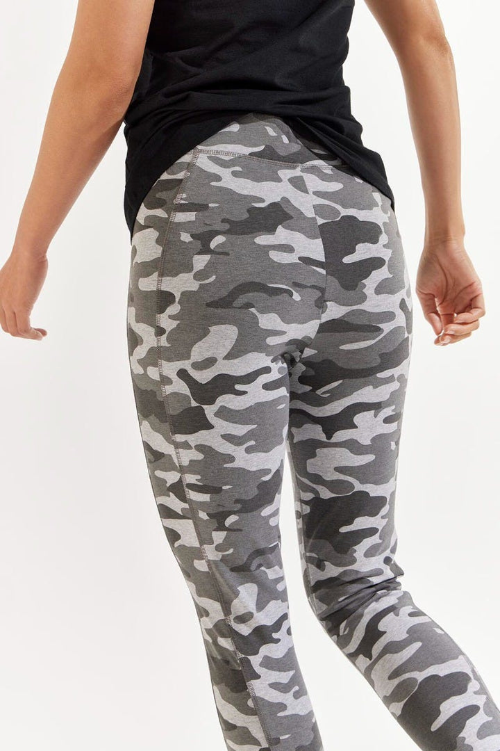 Color_Grey Modern Camo