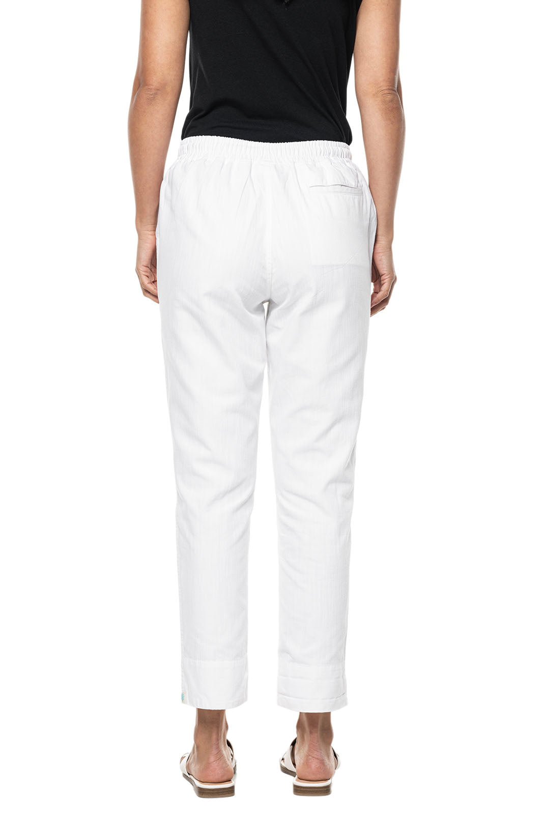 Color_White Chambray