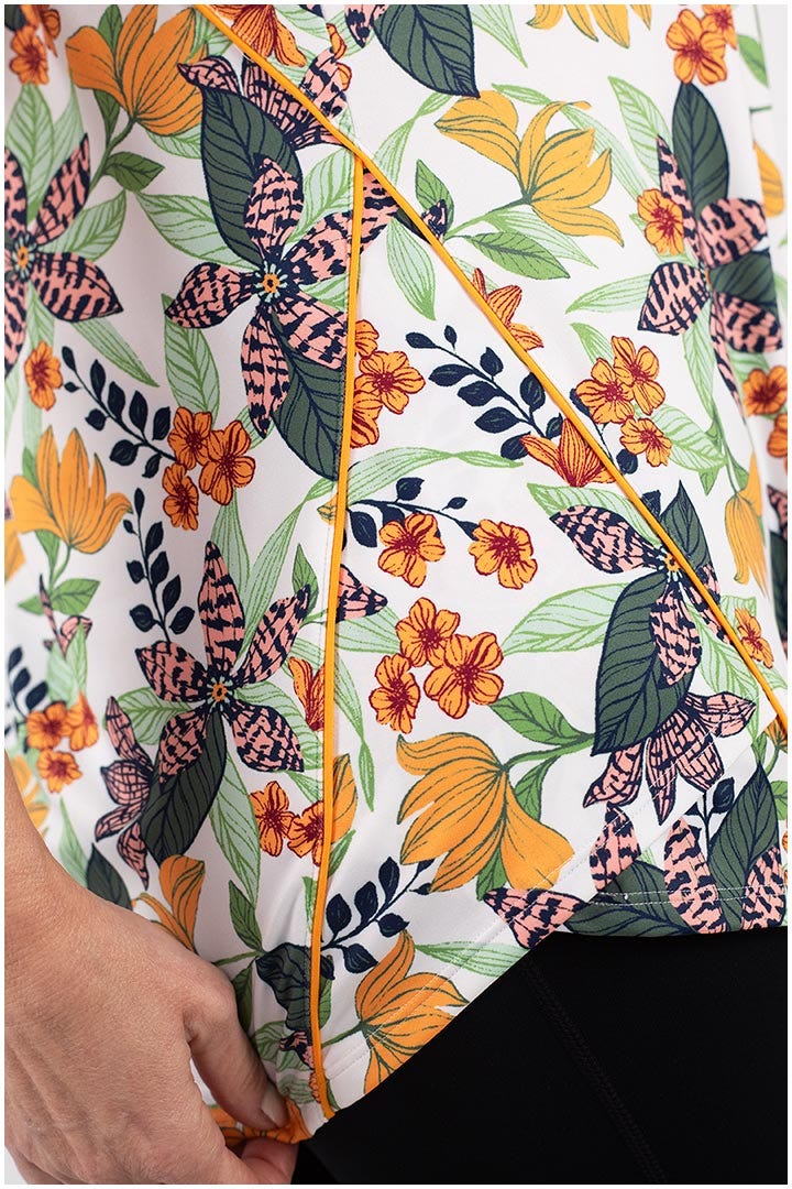 Color_Apricot Crush Floral Paradise