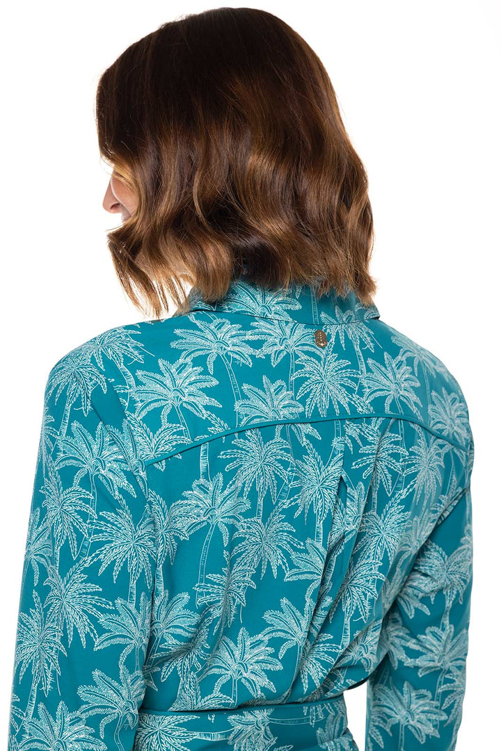 Color_Tahitian Teal Swaying Palms