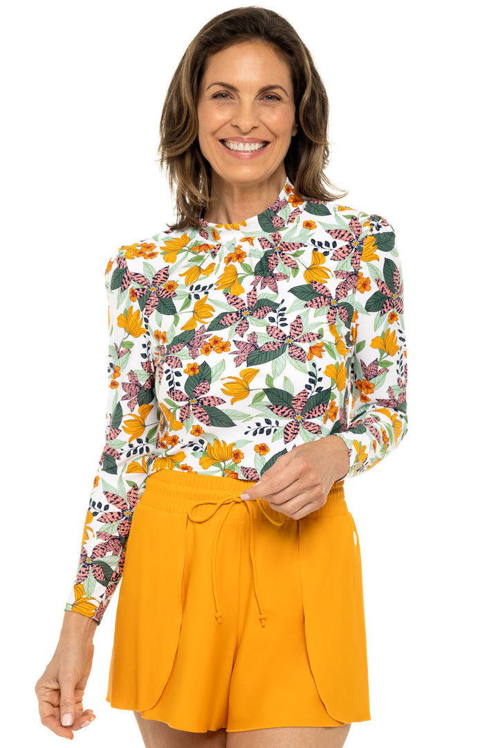 Color_Apricot Crush Floral Paradise